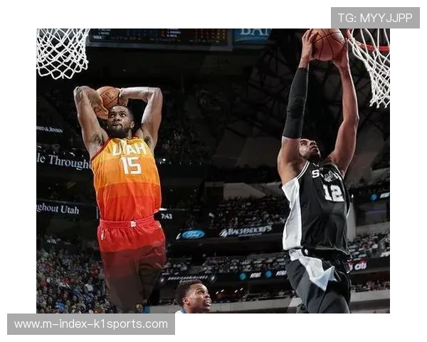 米奇关键时刻连得8分 青岛队外援展现定海神针作用 米奇关键时刻连得8分 青岛队外援展现定海神针作用